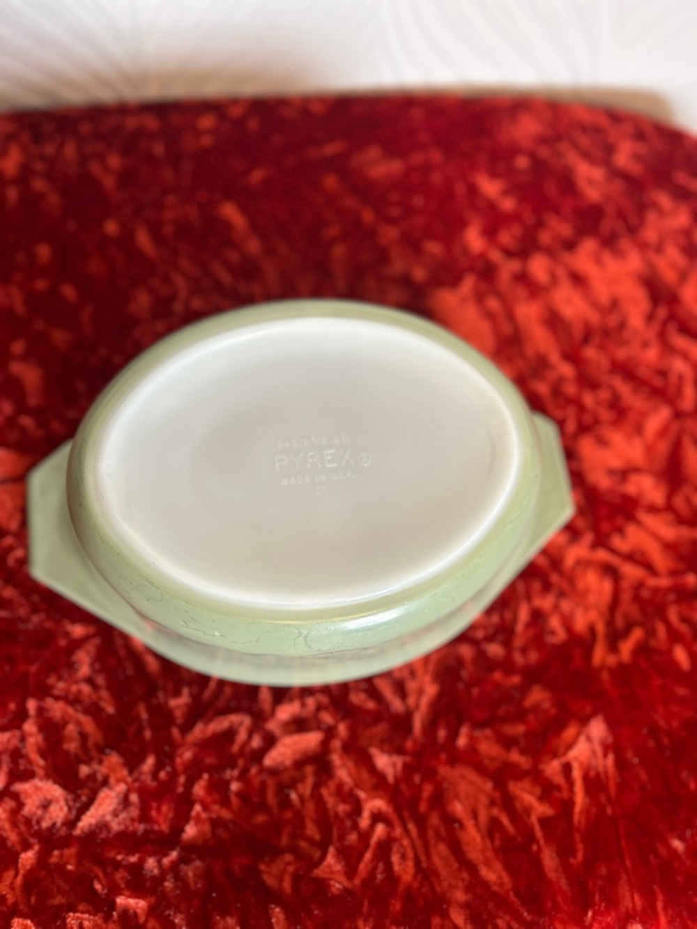 Vintage Pyrex 1960 Promotional Green Scrolls Casserole - Picture 3 of 9
